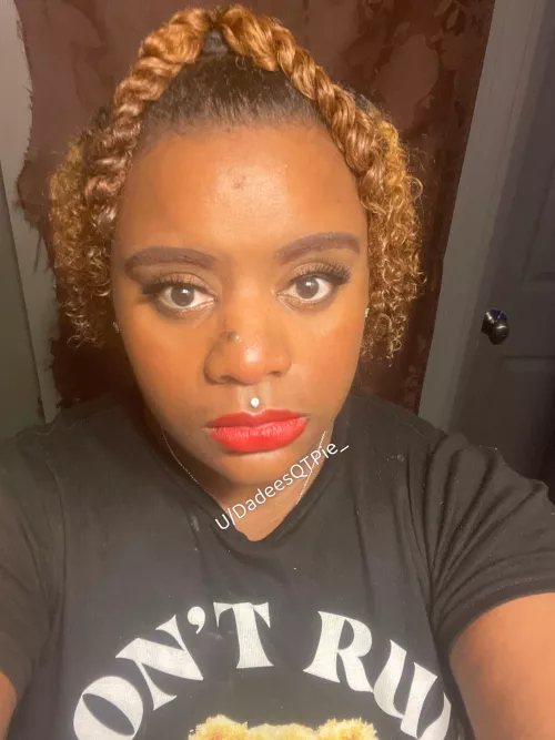 Me look so adorable:)