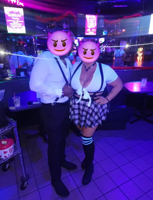 [Mf4f] wife craving some pussy 😋 