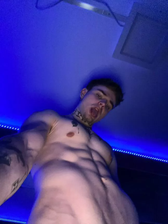 my OF is the best christmas present you could make yourself ;) 