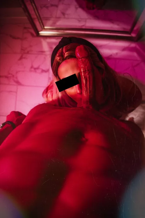 Needed her hubby to see why she keeps coming back 