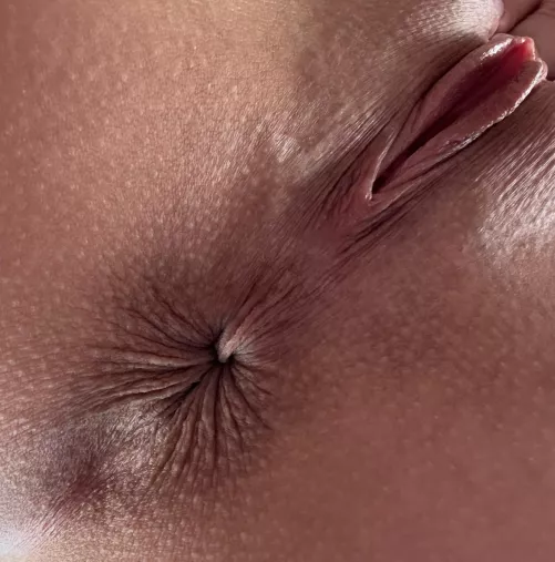 pretend I'm sitting on your face