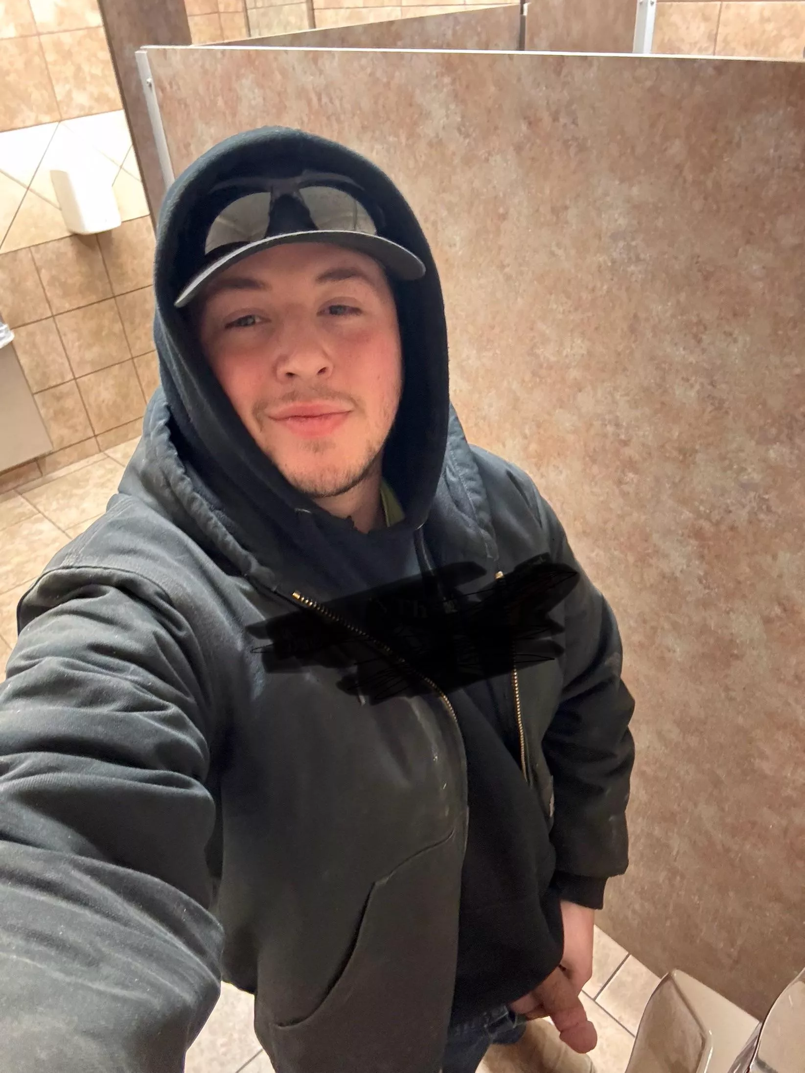 Public restrooms can be fun (26) 