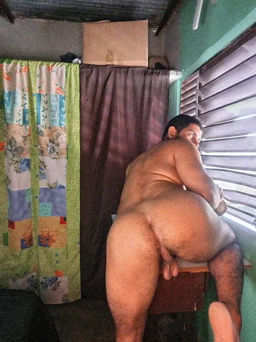 Quickly, we don't have much time. 😪