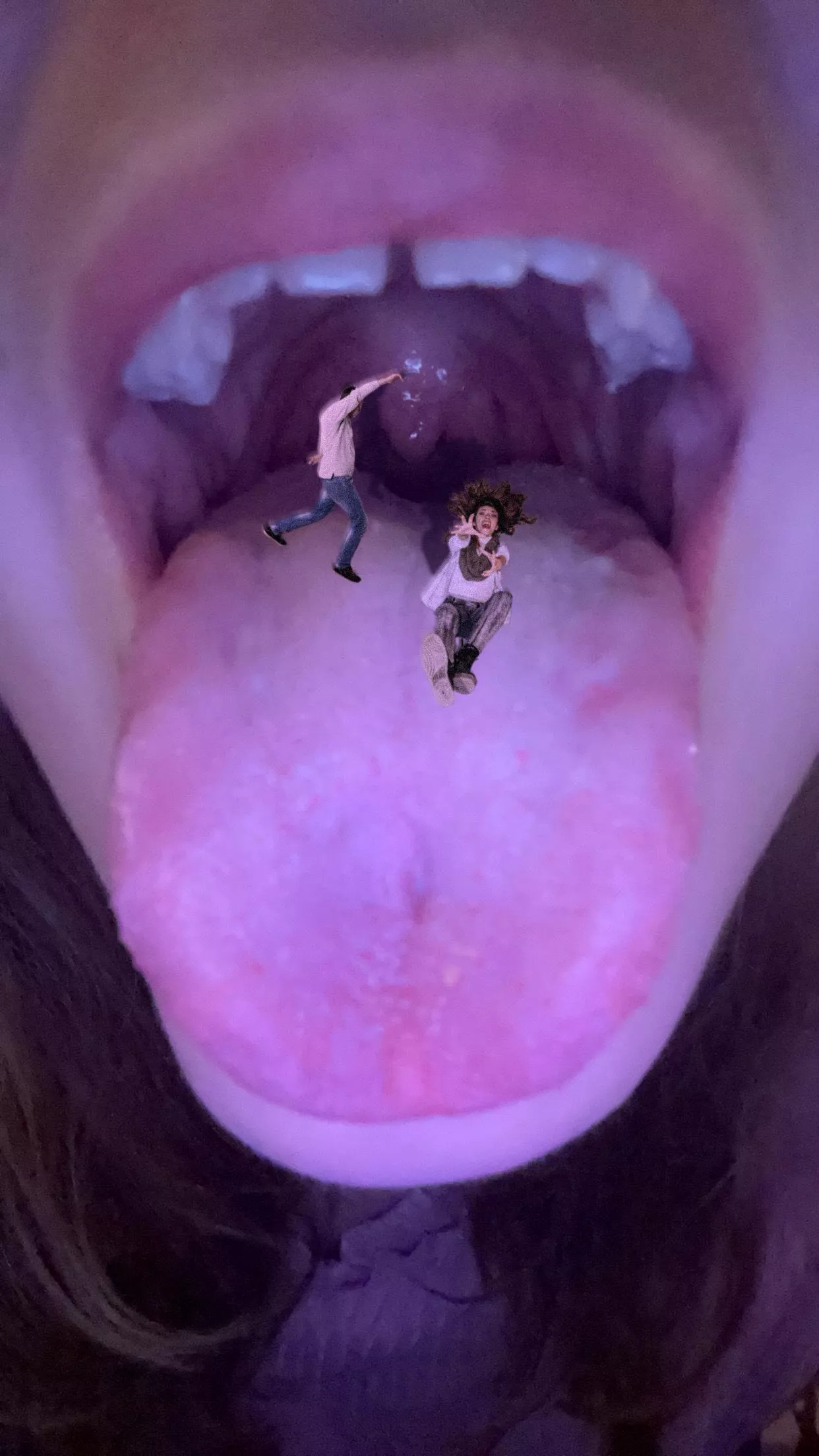 Right into the abyss, these tinies wanted to play the hide and seek games they could hide but they were very good at running… who’s next? 