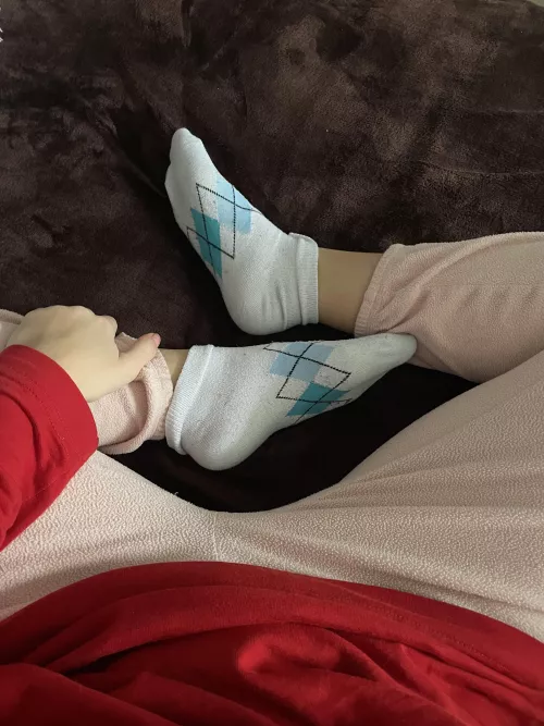 [selling]feet content,custom,socks pick your pair and add-ons and message me to plan my day of wears🌺fetish friendly 