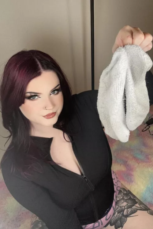 send $100 and i might let you sniff them 