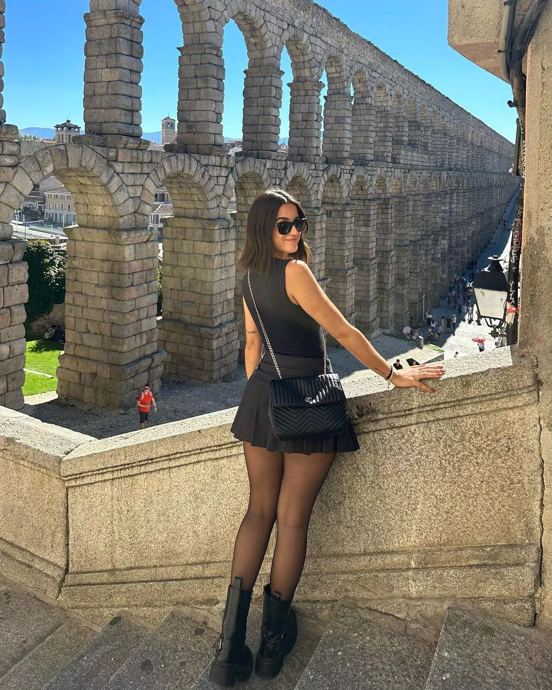 She knows where everyone's looking