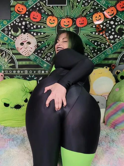 Shego's got a big fat ass. 