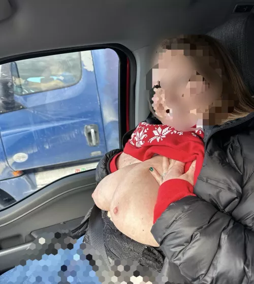 Showing off for the truckers