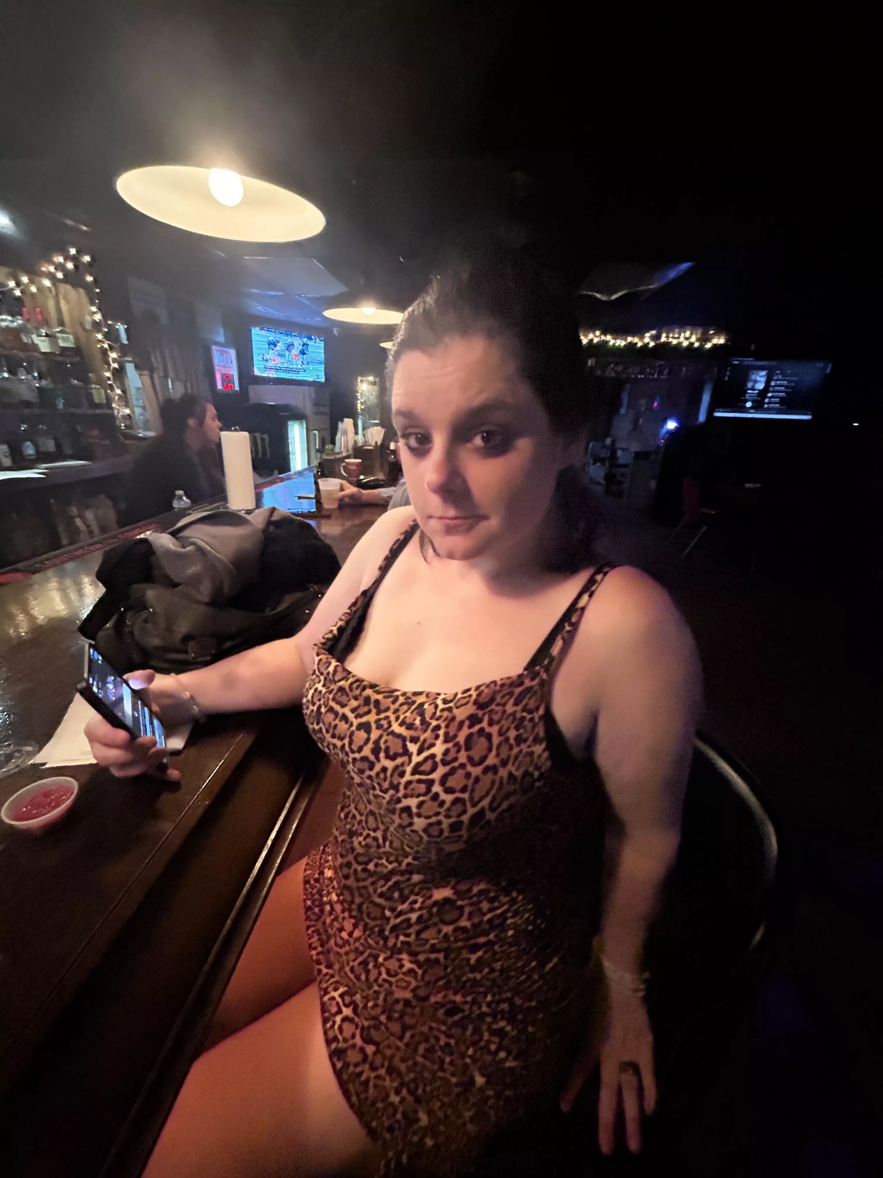 Sitting here waiting for you in Selma who can tell me where?