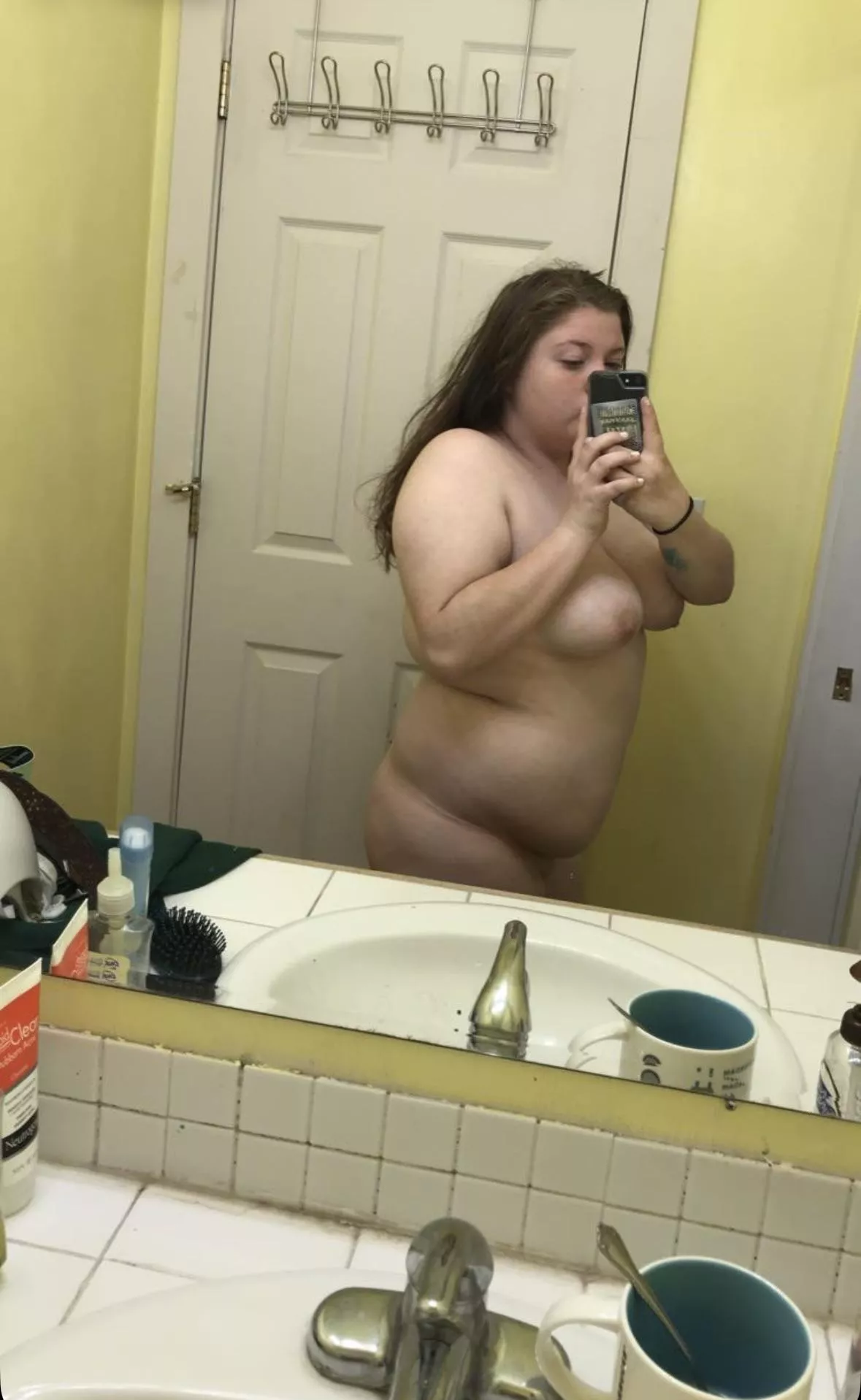 So horny tonight💦😜