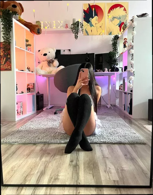 sorry but if u dont like hxh we cant be friends >//<