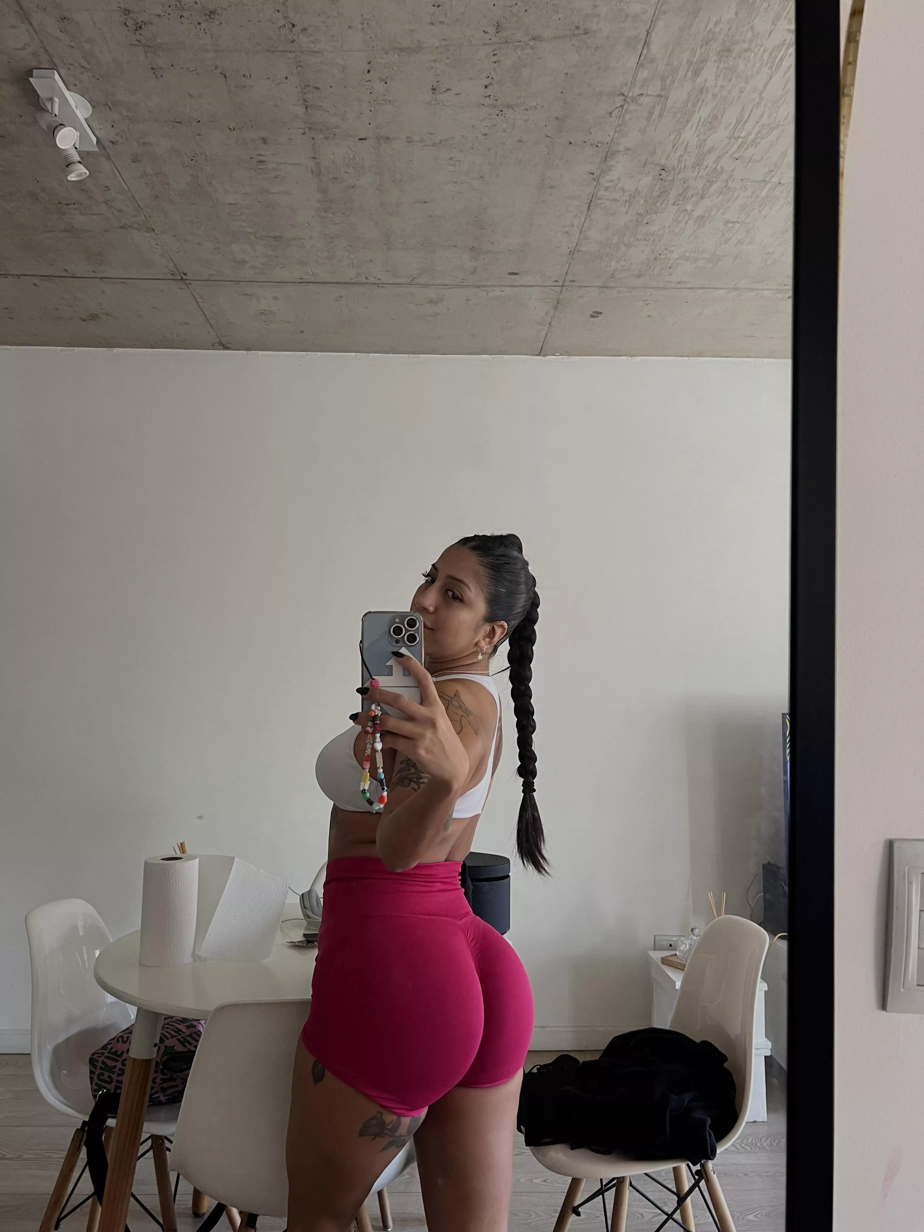 Suscribe to see the best and hot content 💗😌