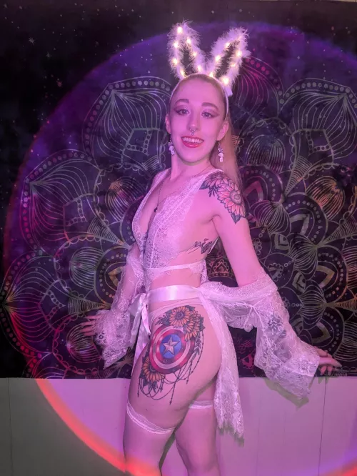 Tatted Bunny Girl 🐰