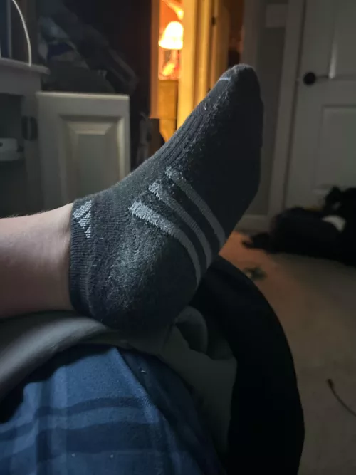 Tear em off with your teeth and I might let u taste em