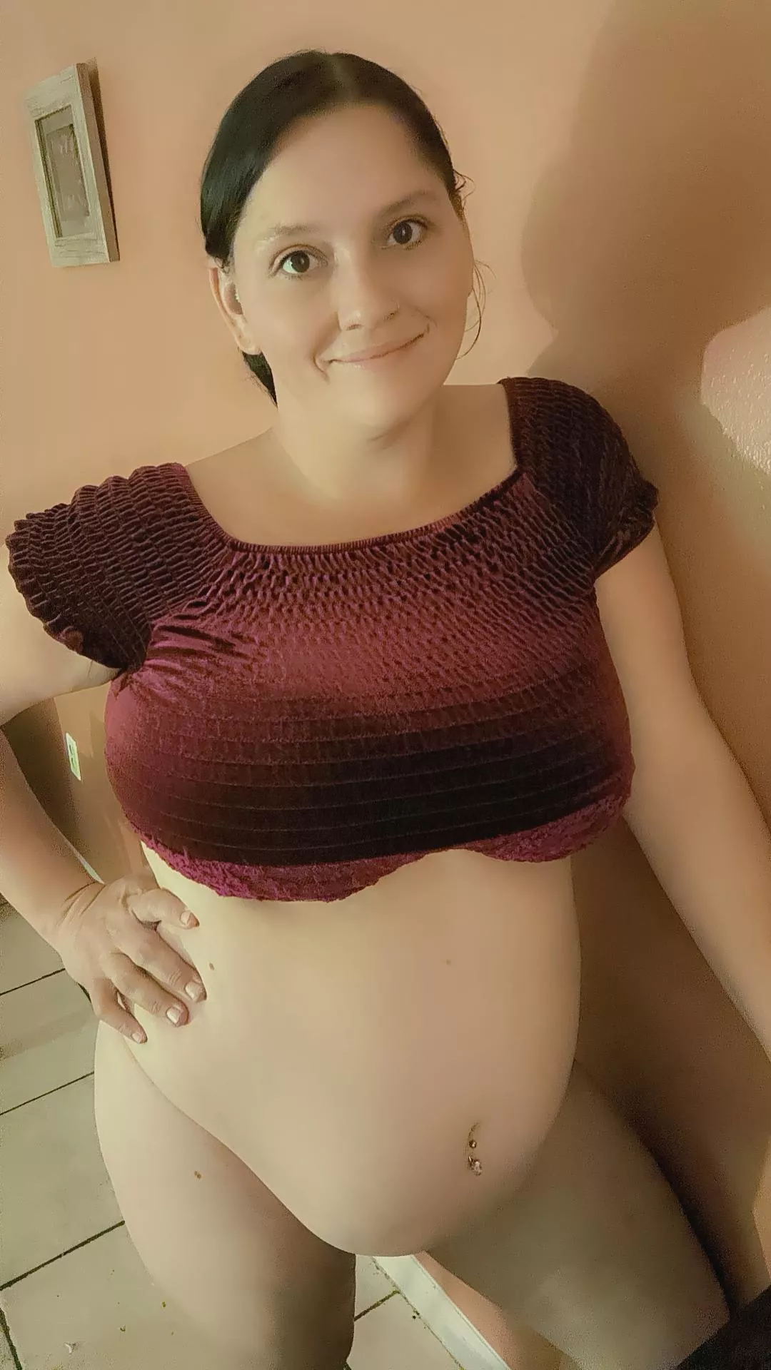 💋 Want to play today? Let's get dirty! Message me for menu for video chats, videos, customs, etc!