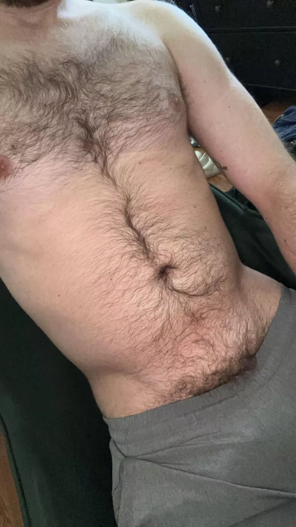 When it curls over the waistband 🥰