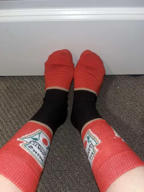 Who wants some ketchup? 