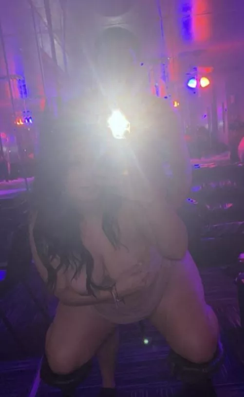 Who’s going to be attending club encounters tonight ? Specifically girls !! Or couples!! 