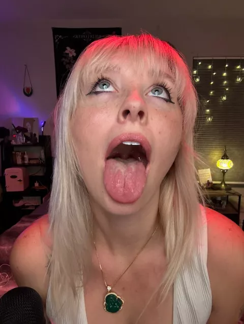 Would you hold my hair while you throat me?