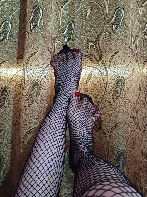 Would you like some Asian feet baby? [dom][gfe] premade and custom[vid][pic][rate][sext][fet][selling]
