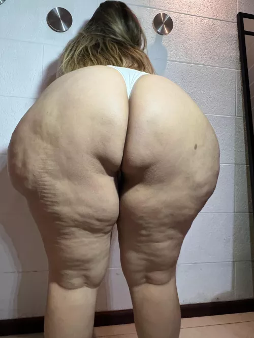 Would you like to see my cellulite-filled ass prance on top of your cock? ;)