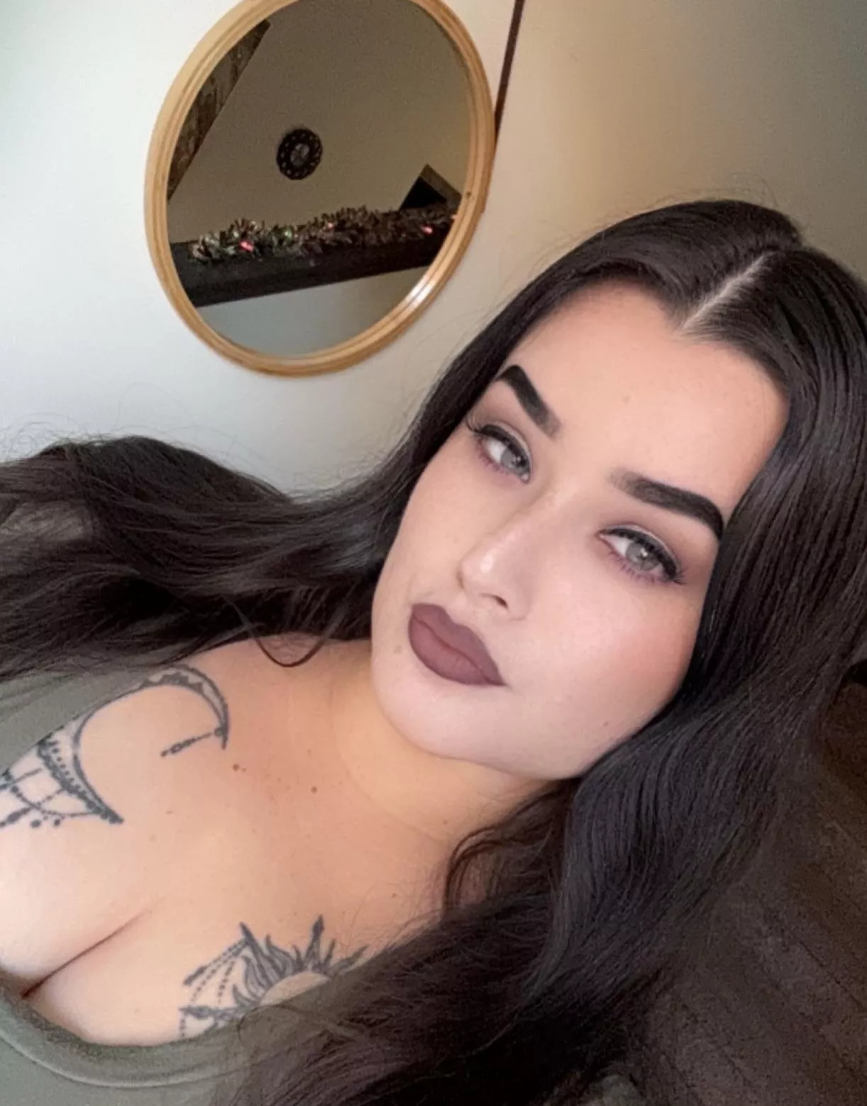 You think I would reply to you for free? lol you wish💁🏻‍♀️