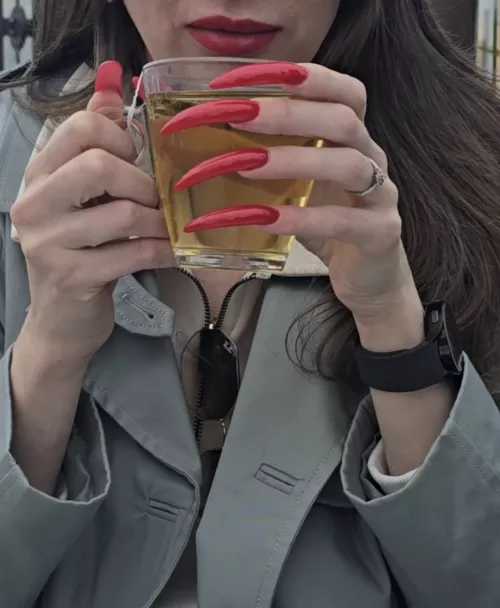 24/7 extra long red curved nails