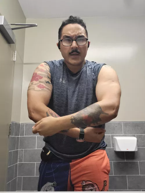 34 Looking for a black girl FWB in or close to Fayetteville 