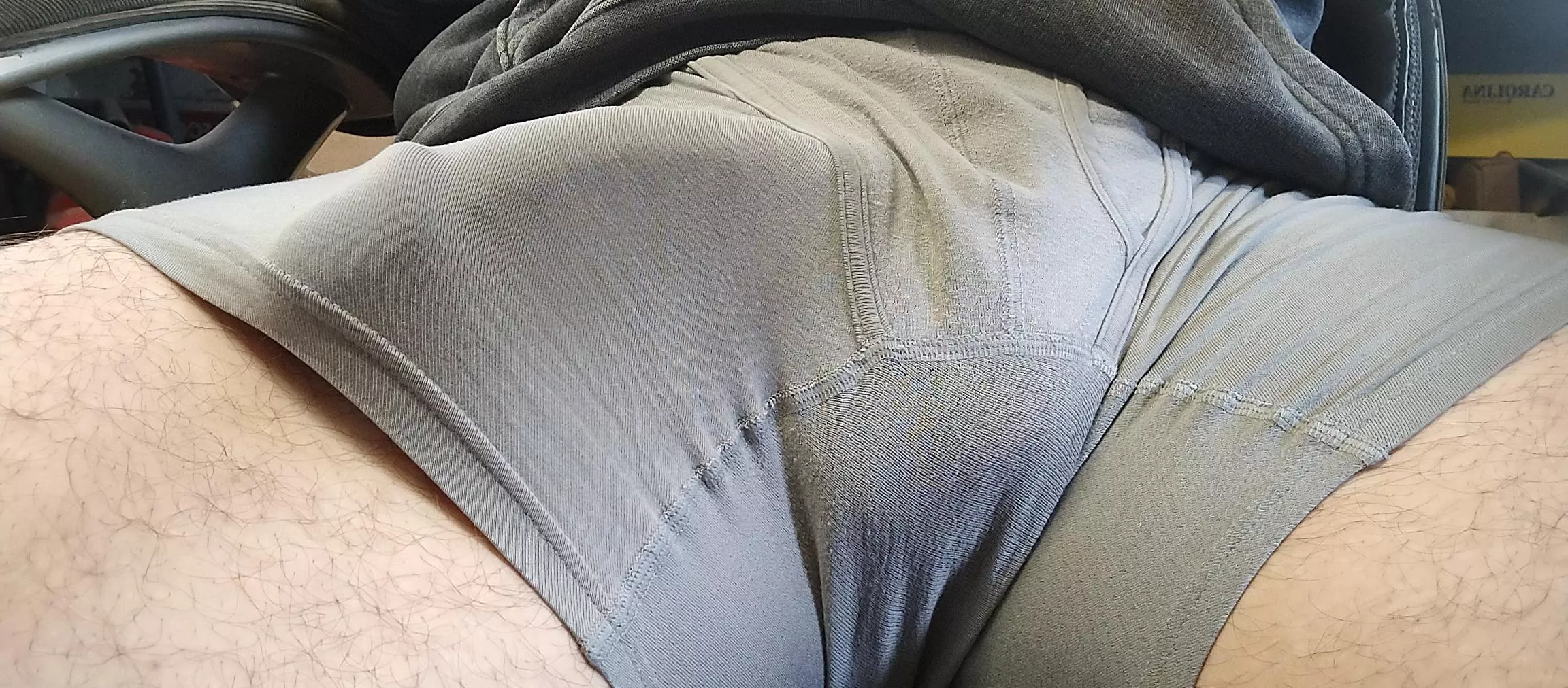 40 [M4F] #NW Indiana. Don't want to be at work. Give me a reason to leave.