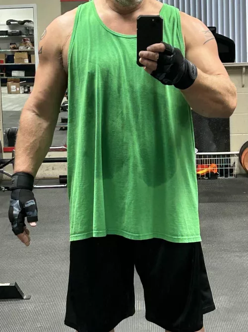 51M4F or couples, STRAIGHT, looking for FWB, discreet, NSA, married but seperated, clean and snipped, DM me