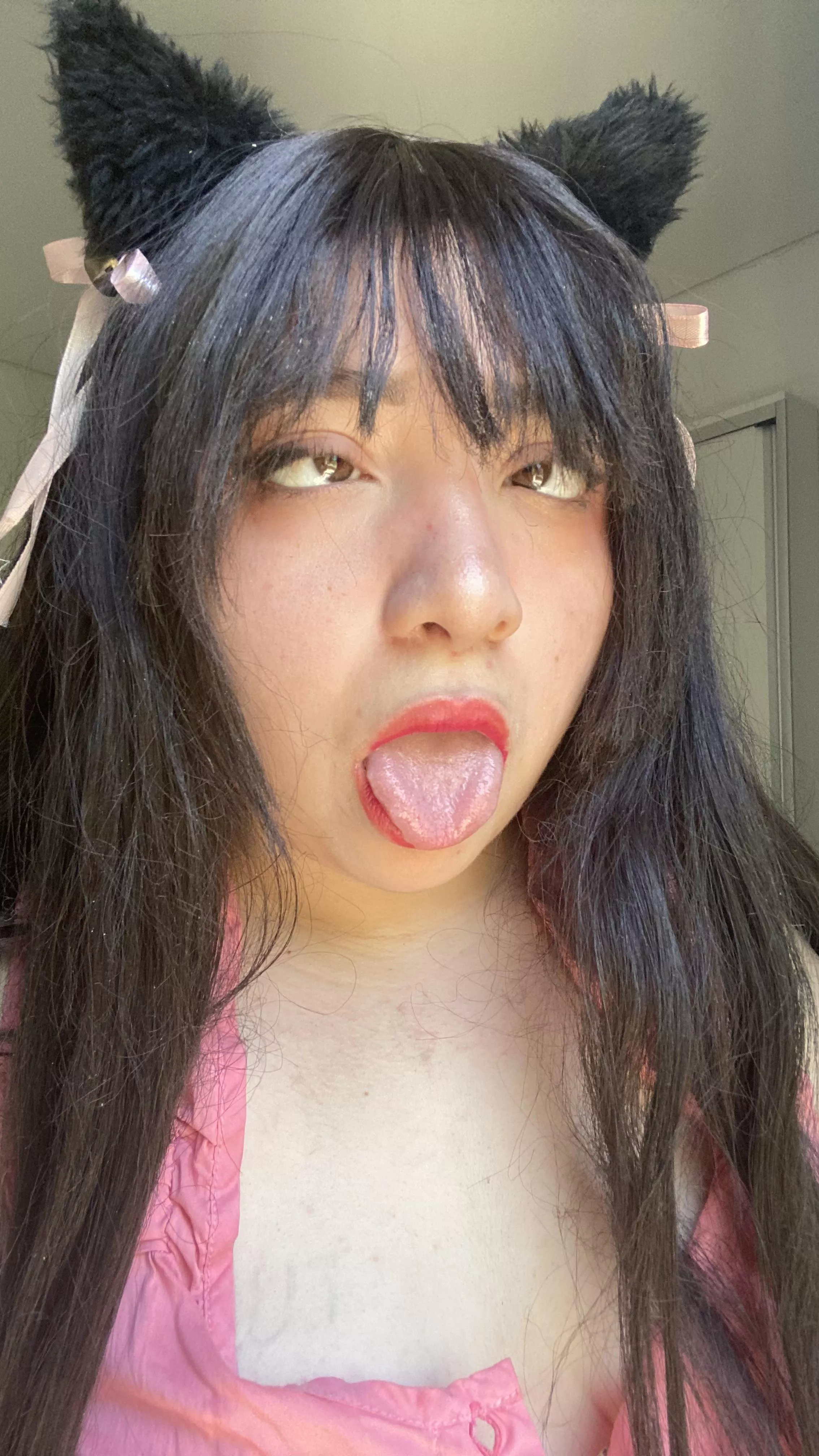 Aah… sugoi… totemo kimochi ii…