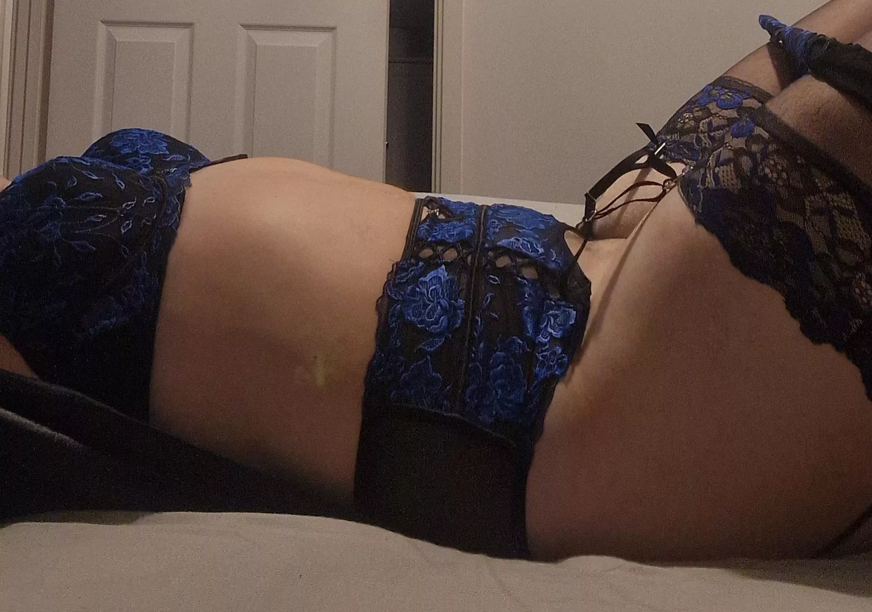 Am ready for you to fuck me 