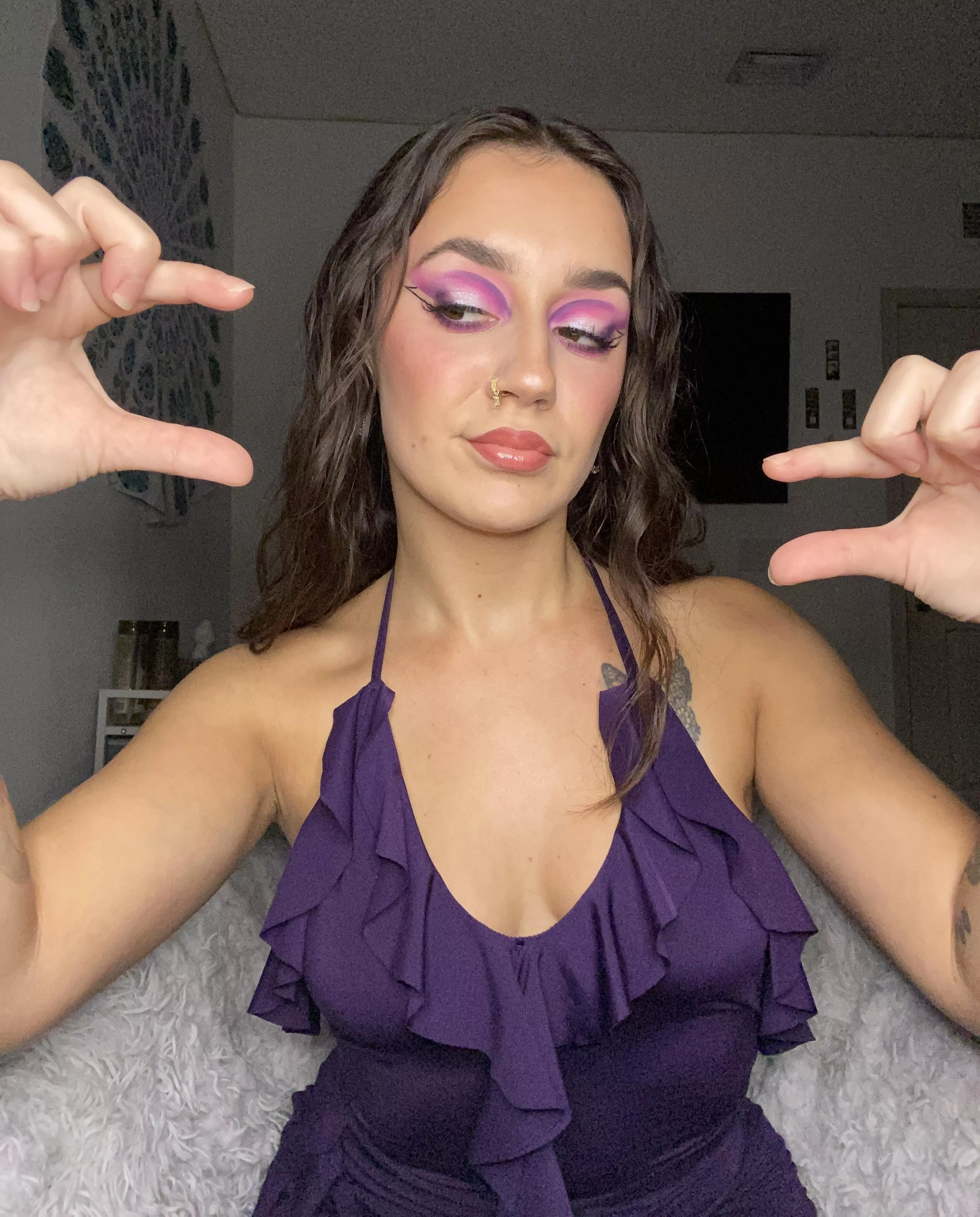 Are you as small as the left or right? 