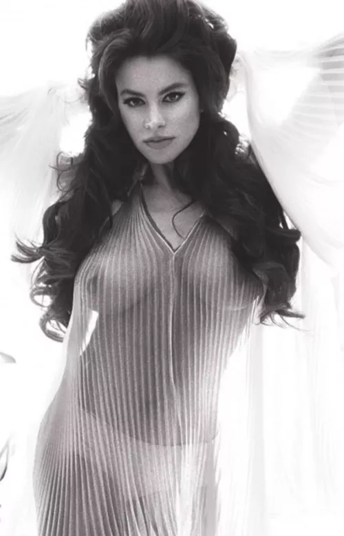 can someone do joi for me pretending to be sofia