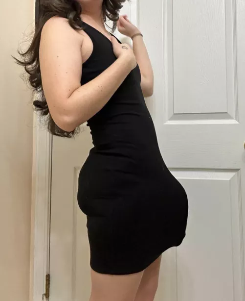 Can you tell I’m wearing a strap on or am I good?