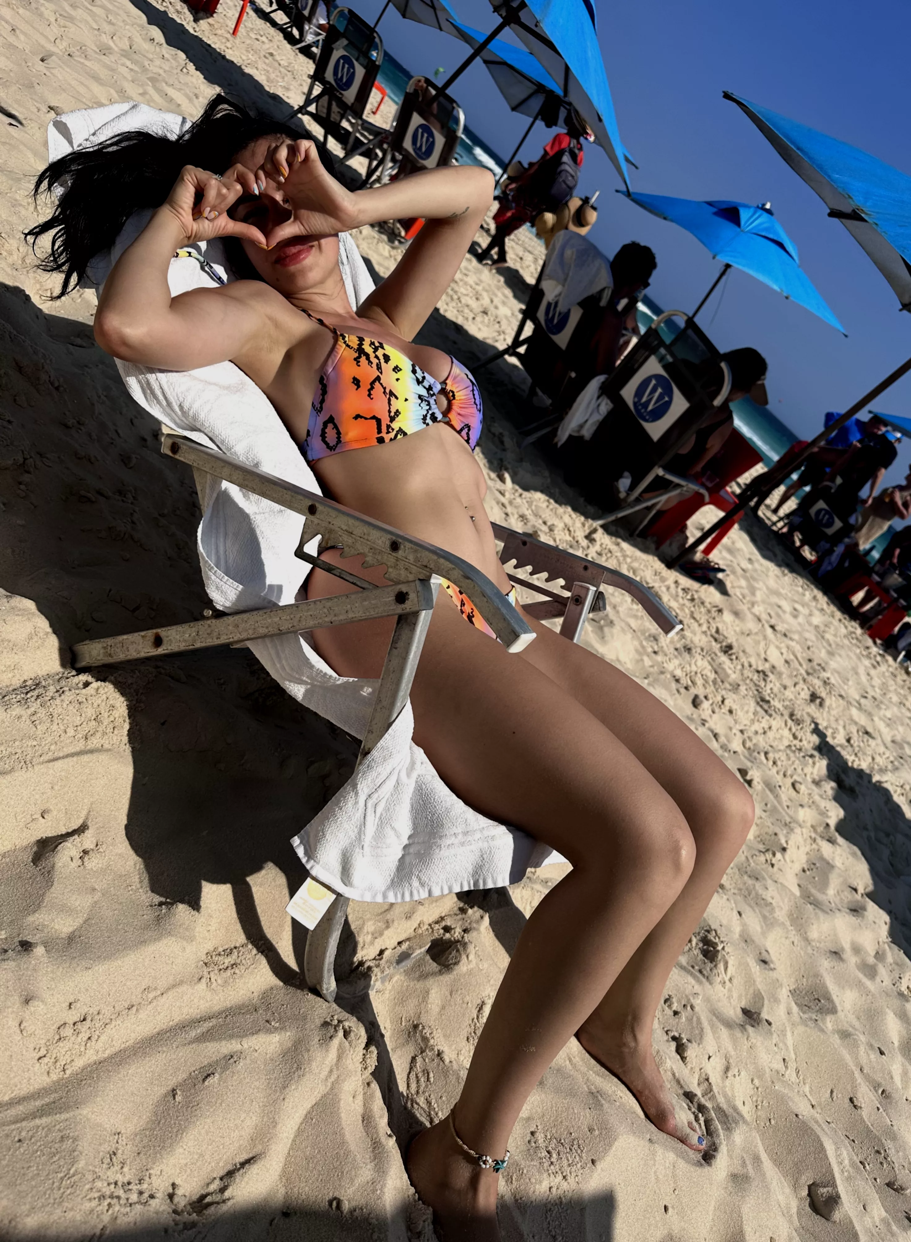 catching rays and hearts, who’s joining me