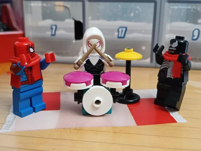 Day 10 of the 2024 LEGO Spider-Man Advent Calender