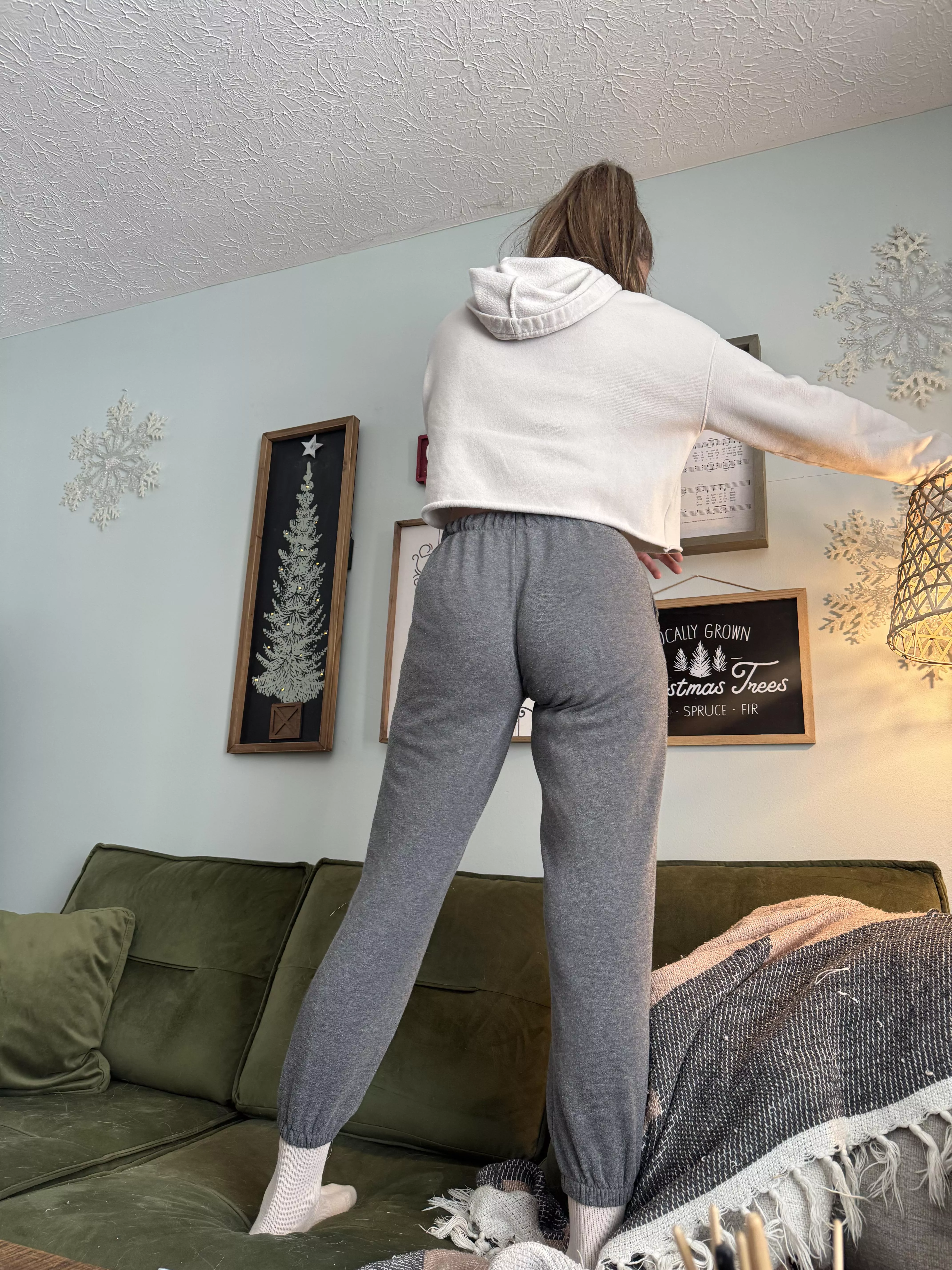 Decking the halls 🎄