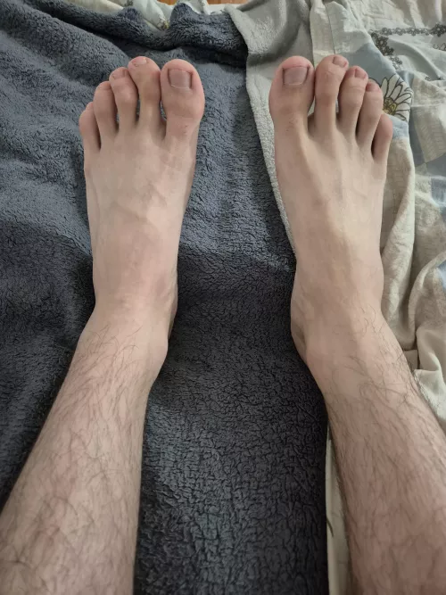 Do you like me feet tops?😋