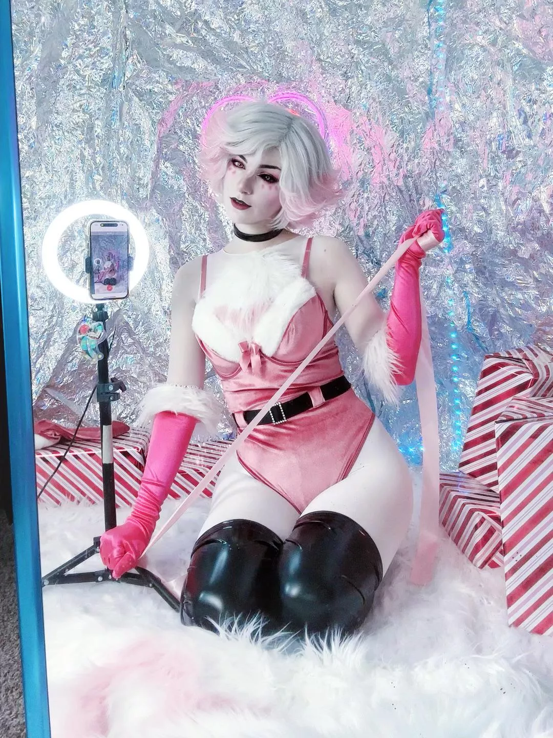 Happy Holidays from Angel Dust cosplay 💖