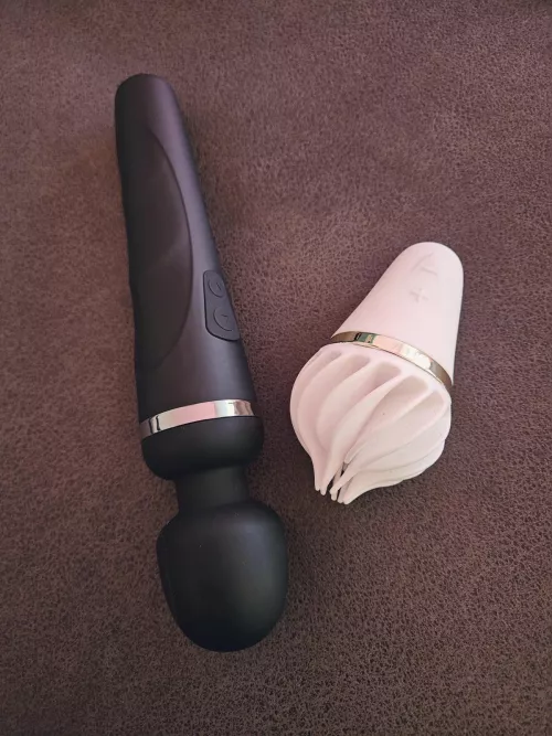 happy playful weekend 