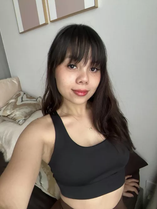 Heyy hi, just passing by on this sub and see what's up! 