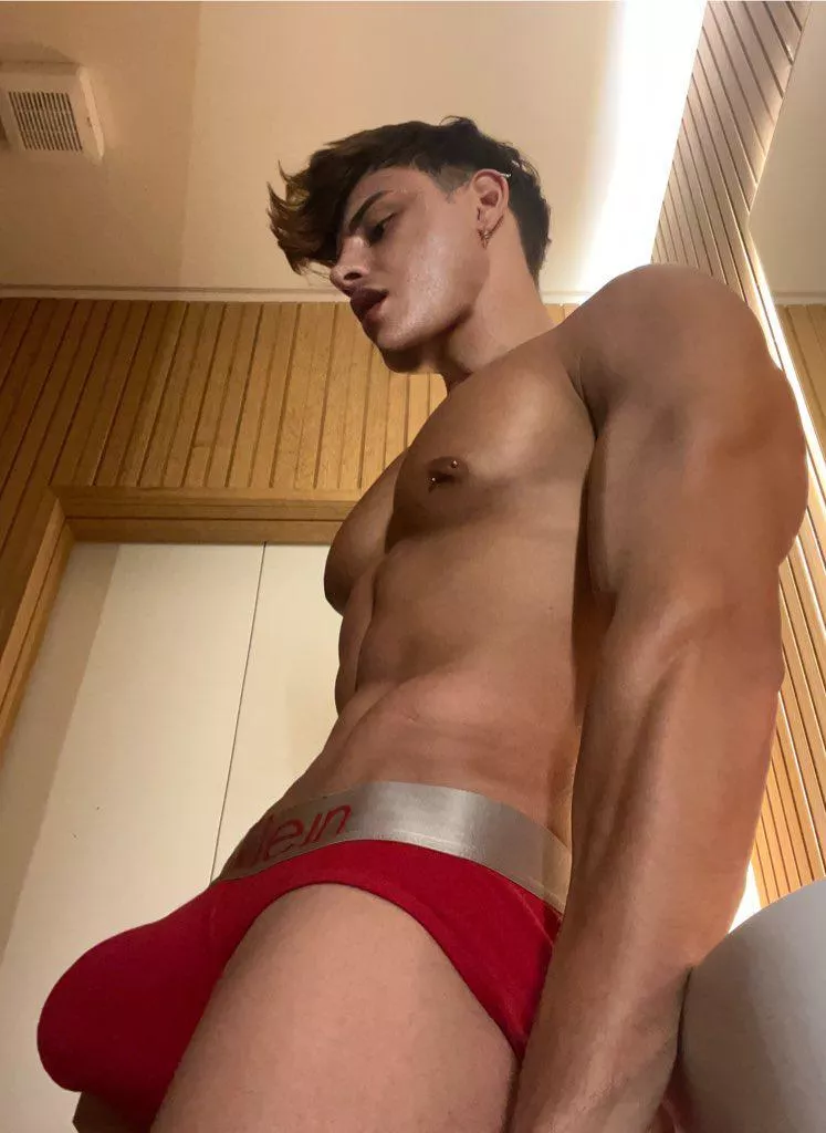 how do you think red looks on me?