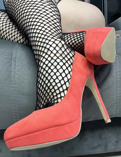 I wont take these heels off even in bed