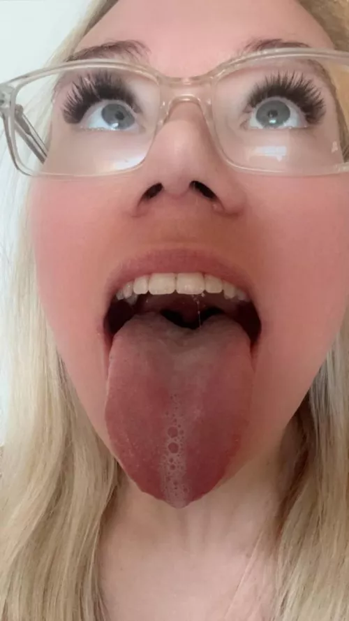 I would love to spread my slime all over your body