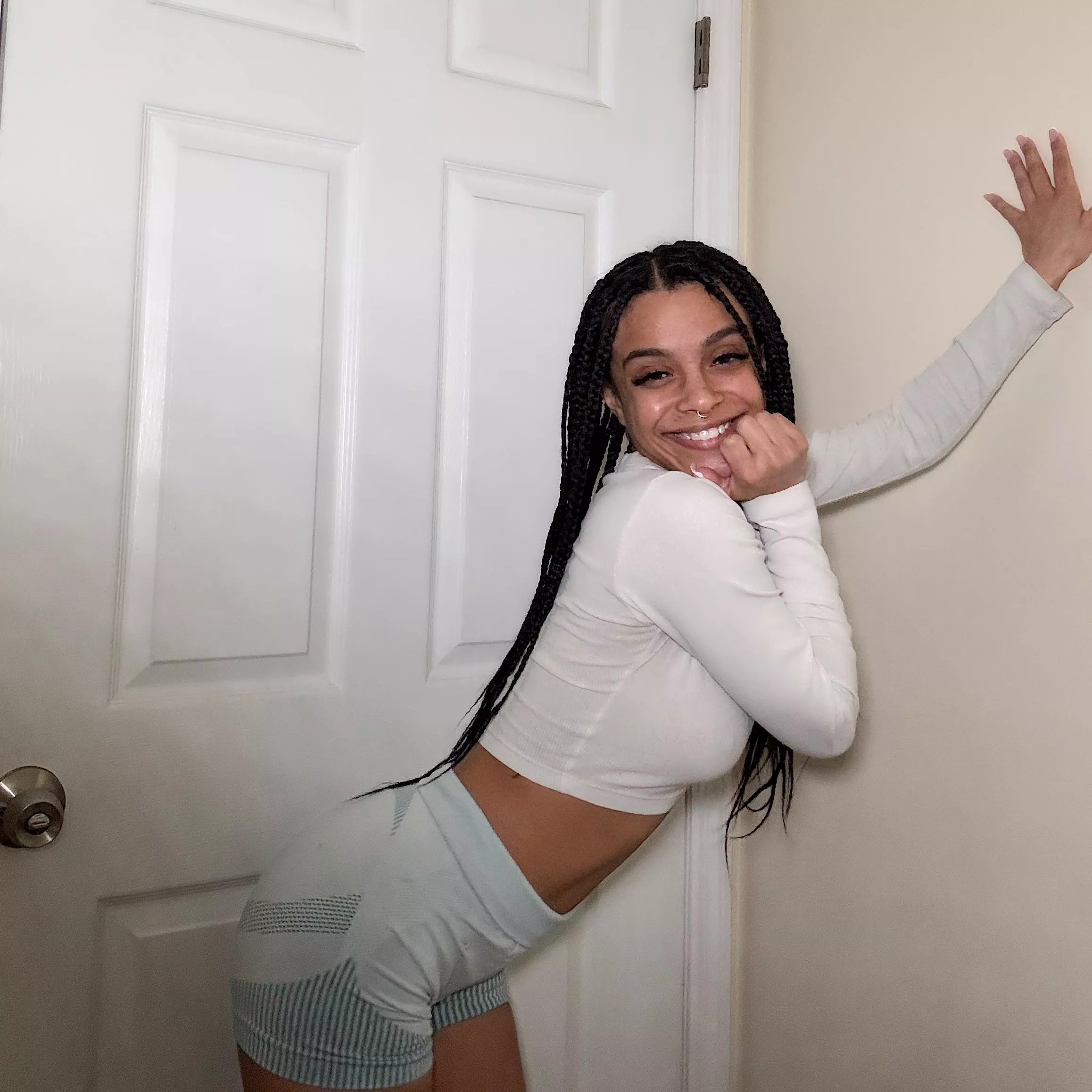 I’ll be waiting for u [26F]