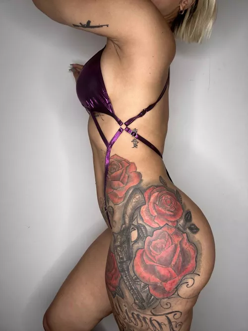 I'm all curves, wanna ride?