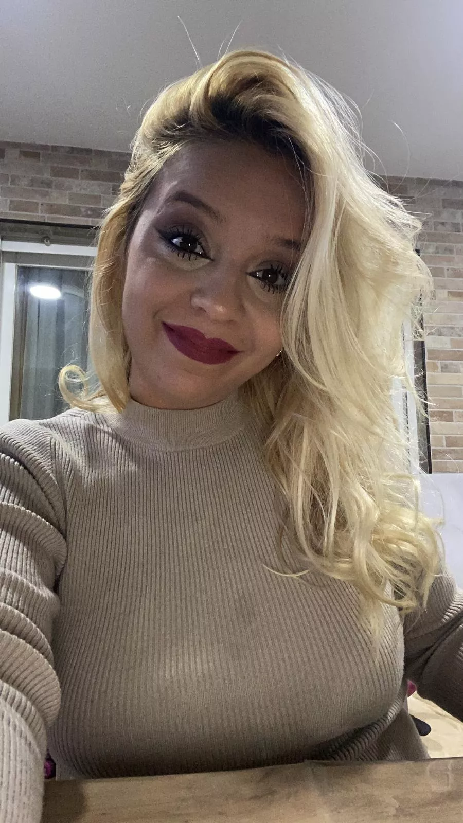 ❤️I'm Galadriel ❤️❤️I love to see how you would want to lick my Butt❤️❤️❤️The first one to send me this emoji ⭐️ on my OF gets 🎁!