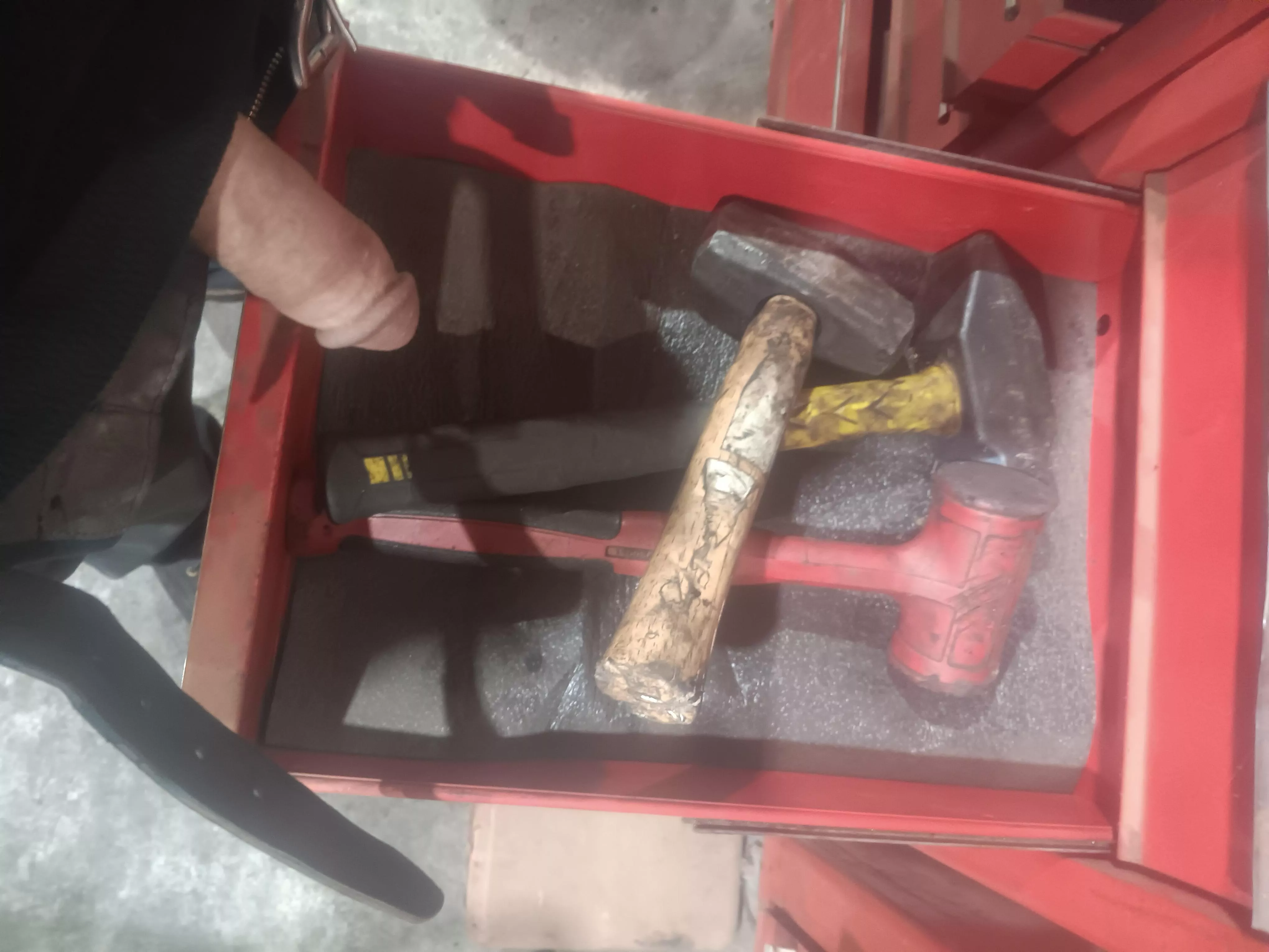 Is this the right drawer for this tool?